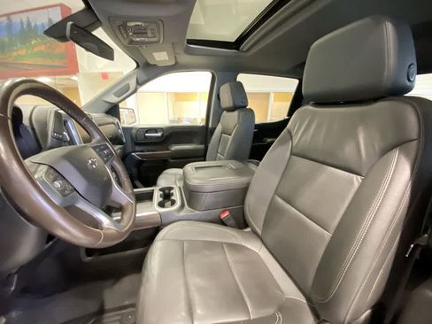 Used 2022 Chevrolet Silverado 1500 LT Trail Boss w/ Convenience Package II image 14