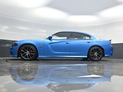 Used 2015 Dodge Charger R/T Scat Pack w/ Technology Group image 58