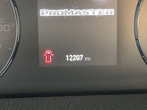 Used 2024 RAM ProMaster 2500 image 19