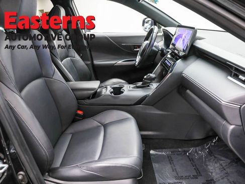 Used 2023 Toyota Venza Nightshade AWD/4WD image 23