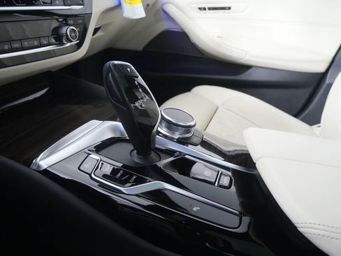 Used 2023 BMW 540i xDrive w/ Premium Package AWD/4WD image 24
