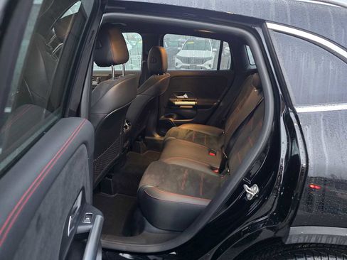 Used 2023 Mercedes-Benz GLA 250 4MATIC image 19