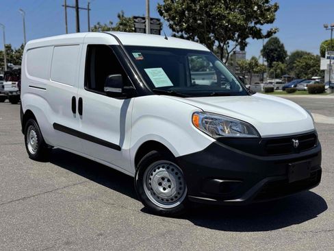 Used 2018 RAM ProMaster City Tradesman FWD image 8