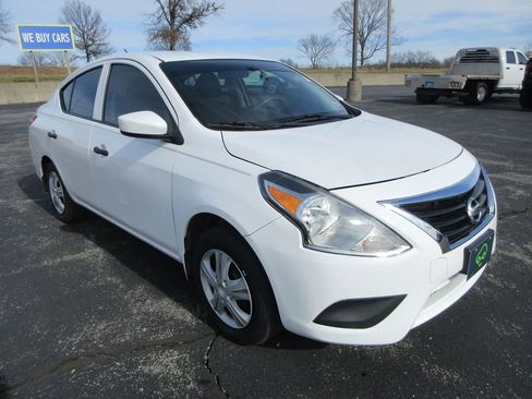 Used 2018 Nissan Versa S image 7