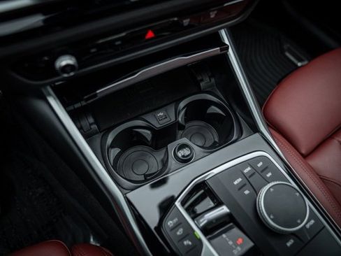 Used 2023 BMW i4 eDrive35 image 36