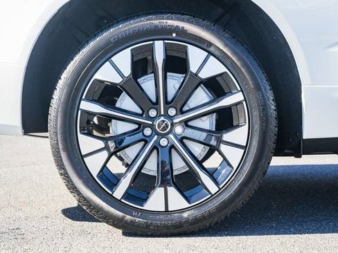 New 2026 Volvo XC60 B5 Ultra w/ Protection Package Premier image 18