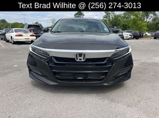 Used 2018 Honda Accord Touring video 2