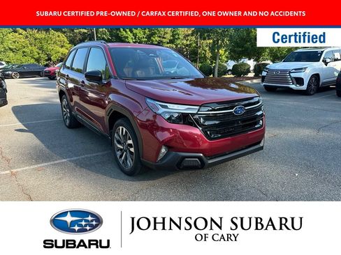 Used 2025 Subaru Forester Touring w/ Popular Package - Touring AWD/4WD image 1