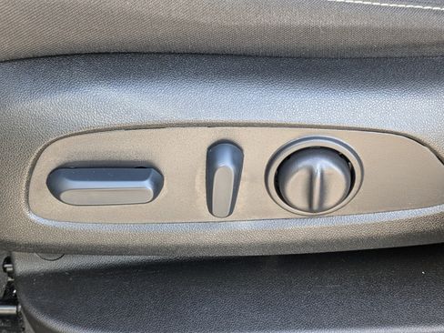 Used 2024 Chevrolet Blazer LT w/ Convenience Package image 24