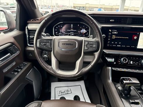 Used 2024 GMC Sierra 1500 Denali image 17