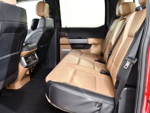 Used 2023 Ford F350 Lariat w/ Lariat Ultimate Package AWD/4WD image 16