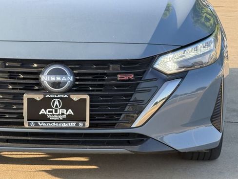 Used 2025 Nissan Sentra SR FWD image 25