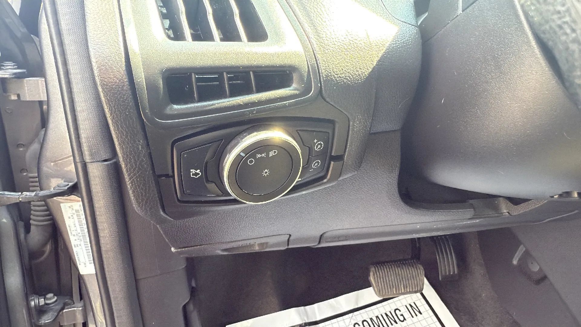 Used 2013 Ford Focus S FWD image 12