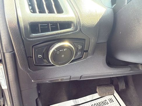 Used 2013 Ford Focus S image 12