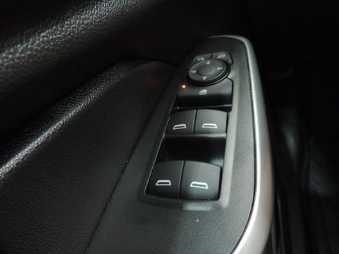 Used 2026 Chevrolet Trax LS w/ LS Convenience Package FWD image 23