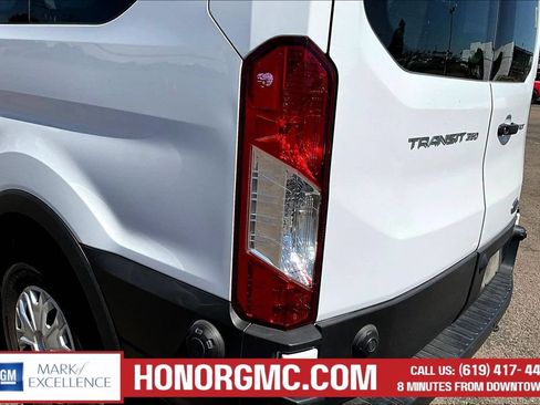 Used 2024 Ford Transit 350 XLT RWD image 19