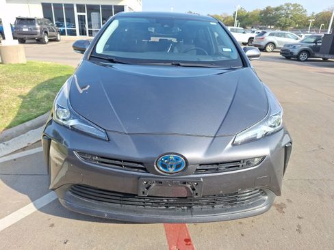 Used 2019 Toyota Prius Limited image 9