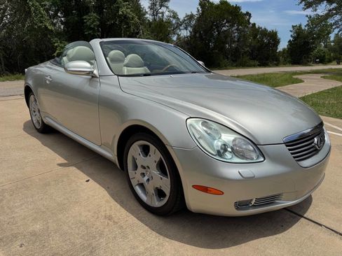 Used 2005 Lexus SC 430 Convertible RWD image 1