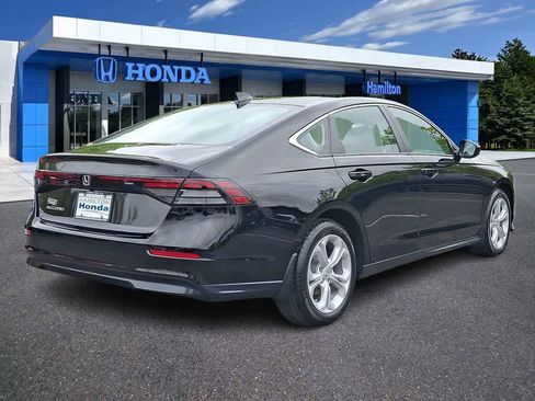 Certified 2025 Honda Accord LX image 24