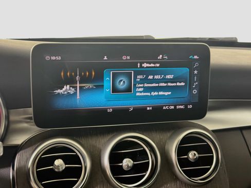 Used 2019 Mercedes-Benz C 300 4MATIC Sedan image 19