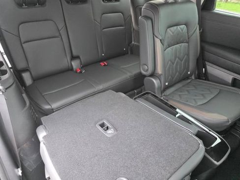 New 2026 Nissan Pathfinder Platinum AWD/4WD image 21