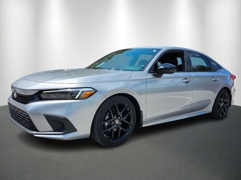 Certified 2024 Honda Civic Sport image 3