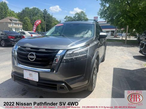 Used 2022 Nissan Pathfinder SV w/ SV Premium Package AWD/4WD image 3