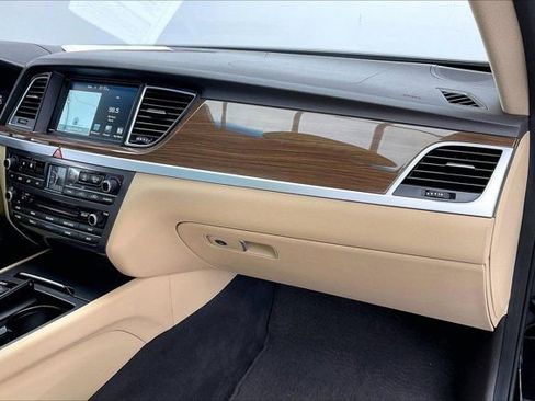 Used 2016 Hyundai Genesis 3.8 w/ Option Group 02 image 16