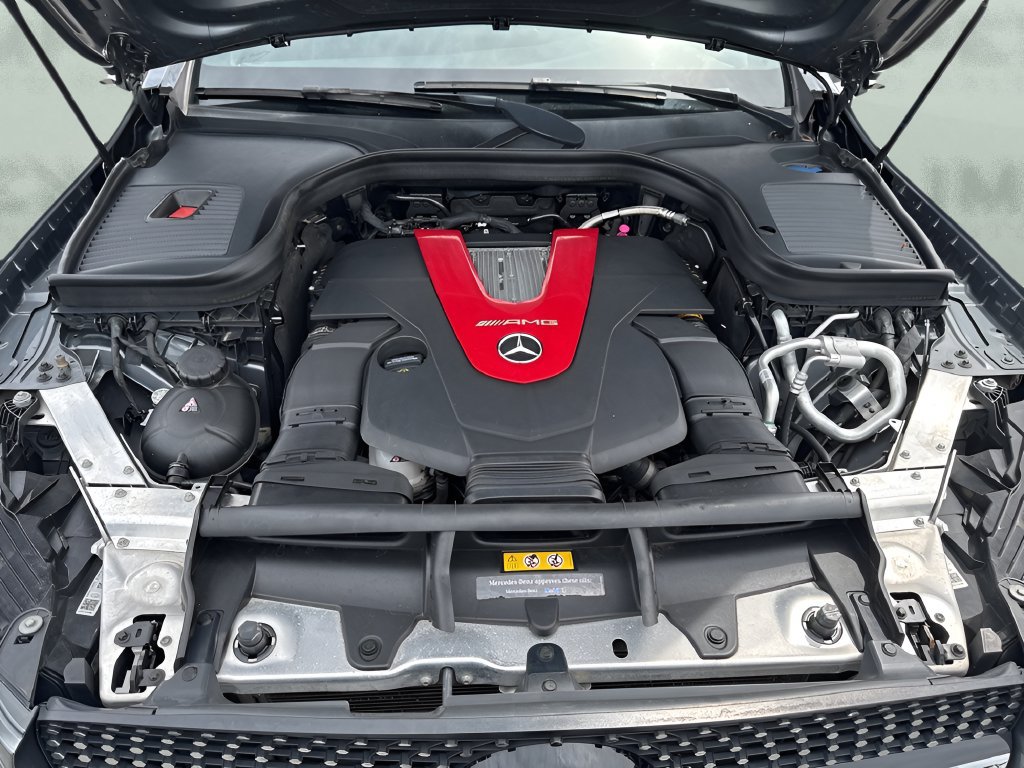 Used 2018 Mercedes-Benz GLC 43 AMG 4MATIC image 31