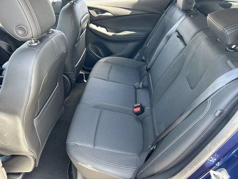Used 2023 Buick Encore GX Select w/ Safety Package II FWD image 25
