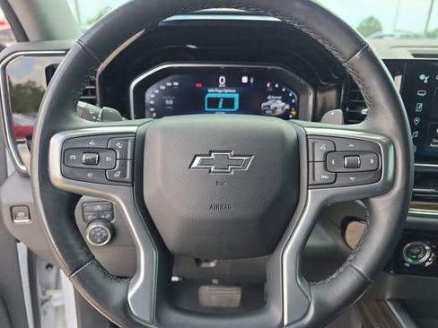 Used 2023 Chevrolet Silverado 1500 LT Trail Boss AWD/4WD image 20