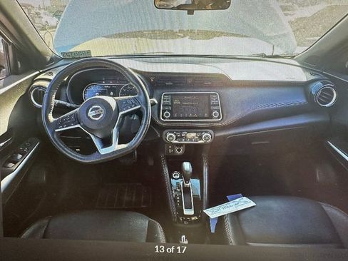 Used 2019 Nissan Kicks SR w/ SR Premium Package image 10