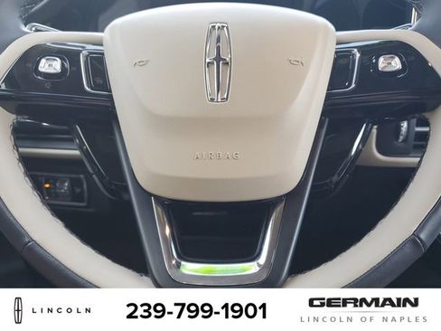 New 2026 Lincoln Corsair Premiere image 22