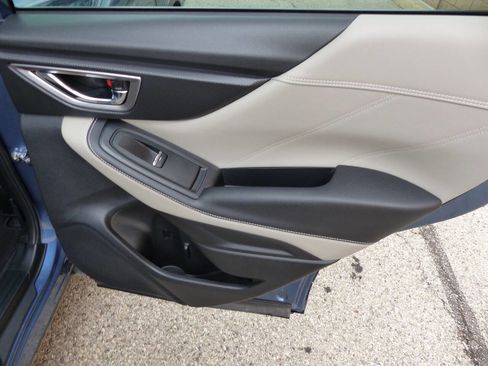 Used 2023 Subaru Forester Limited image 26