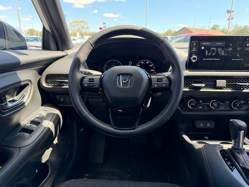 New 2026 Honda HR-V Sport image 18