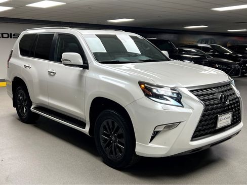 Certified 2023 Lexus GX 460 Premium w/ Premium Package image 1