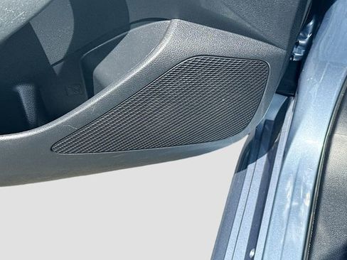 Used 2022 Toyota Corolla LE FWD image 18