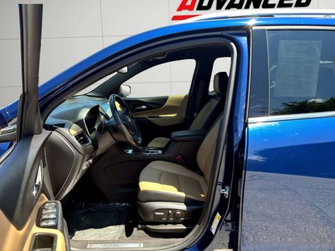 Used 2022 Chevrolet Equinox Premier AWD/4WD image 12
