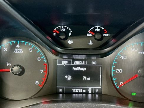 Used 2015 Chevrolet Colorado Z71 AWD/4WD image 12