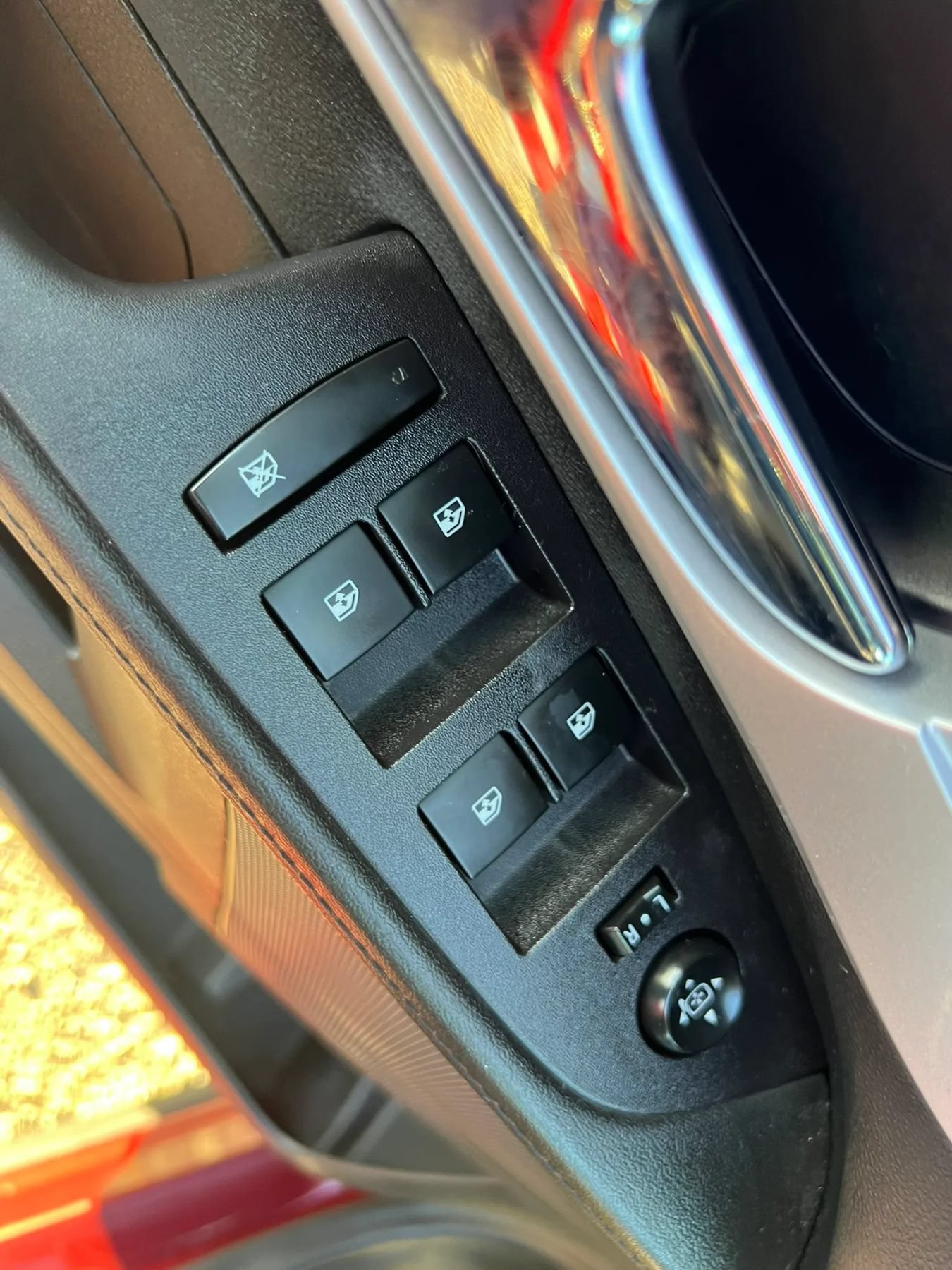Used 2017 Chevrolet Equinox LT w/ Convenience Package FWD image 33