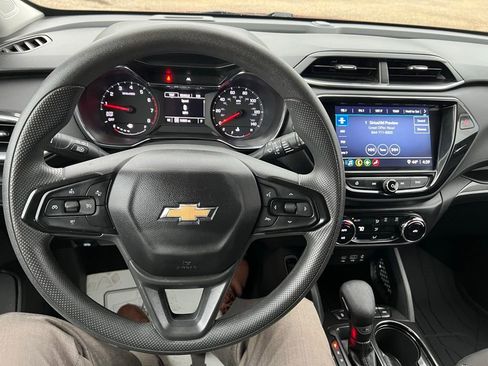 Used 2023 Chevrolet TrailBlazer LT w/ Convenience Package image 31