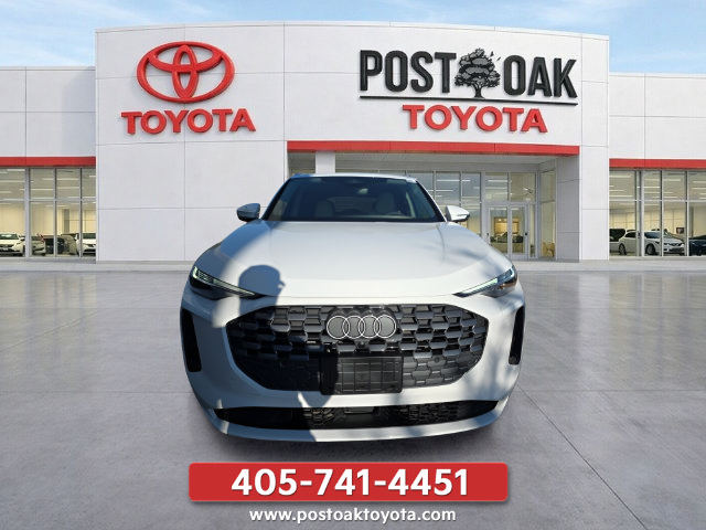 Used 2025 Audi Q5 Premium Plus w/ Premium Plus AWD/4WD image 11