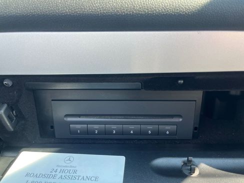 Used 2007 Mercedes-Benz SLK 350 image 21