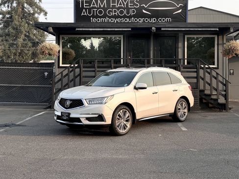 Used 2017 Acura MDX SH-AWD w/ Technology Package image 2
