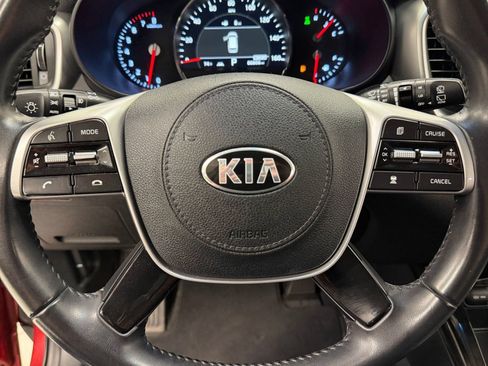 Used 2019 Kia Sorento EX AWD/4WD image 13