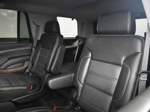 Used 2019 GMC Yukon Denali w/ Denali Ultimate Package image 17