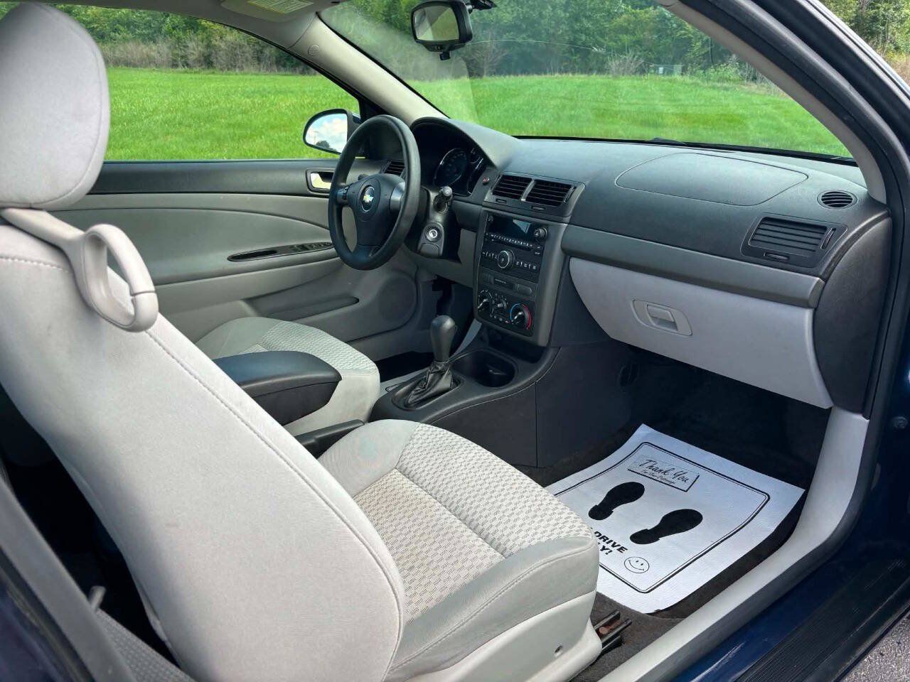 Used 2009 Chevrolet Cobalt LT FWD image 12