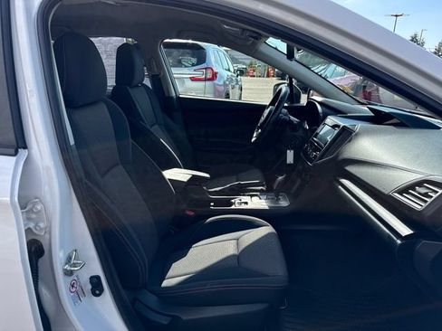 Used 2018 Subaru Crosstrek 2.0i Premium w/ Popular Package #2 AWD/4WD image 9