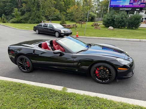 Used 2005 Chevrolet Corvette Convertible RWD image 13
