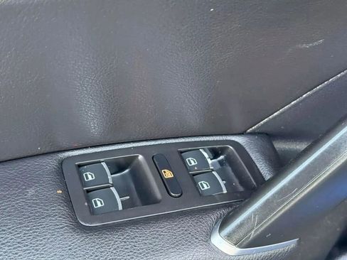 Used 2017 Volkswagen Passat 1.8T SE image 24